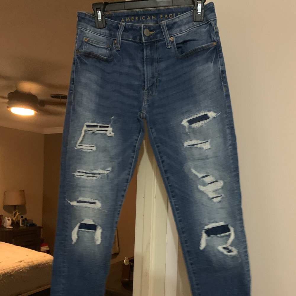 American Eagle men’s jeans